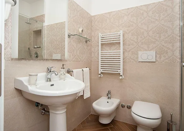 Daire Luxury & Charme Colosseo Roma